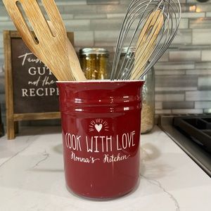 New utensil holder “NONNA’S KITCHEN”. perfect gift for Mother’s Day! NWT